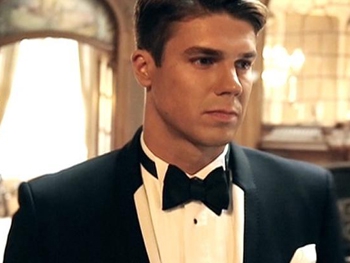 Cтало известно имя победительницы шоу Холостяк 7 фото