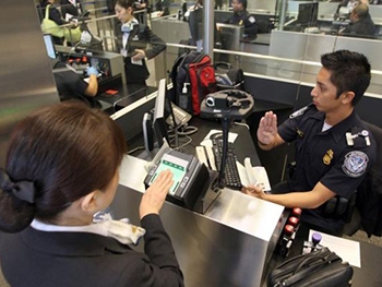 В США ужесточили правила выдачи виз на въезд в страну фото