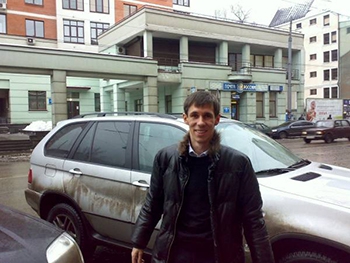 За снятое порно видео Алексея Панина могут лишить родительских прав фото