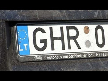В Украине проблемой авто с иностранными номерами решили пока не заниматься фото