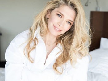 Вера Брежнева рассталась с длинными волосами  фото