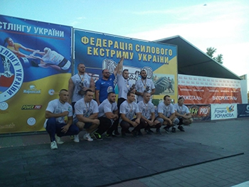 Мелитополец завоевал титул Самый сильный человек Запорожского края фото