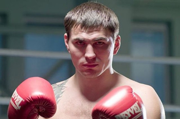 Известный украинский боксер получил гражданство России фото
