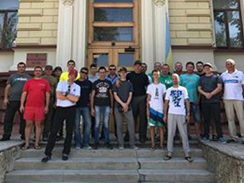 Мелитопольцы во главе с мэром отправились в путешествие по Херсонской области фото