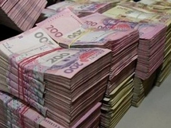 Изъятые при обыске миллионы правоохранителей обязали вернуть фото