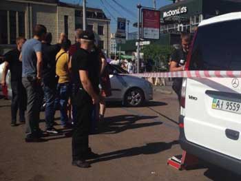 В центре Киева произошла стрельба - ранены несколько человек фото