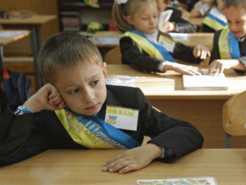 Языковой вопрос: Румыния обеспокоена принятым Верховной Радой законом об образовании фото