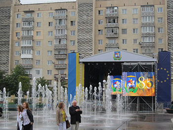 Парад юбилеев: как согласовываются празднование «годовщин областей» и декоммунизация фото