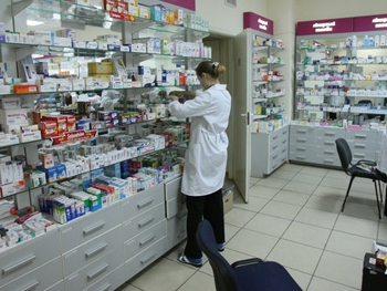 В Украине дешевеют доступные лекарства – МОЗ фото