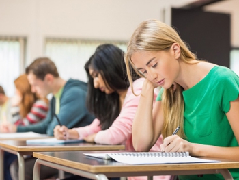 Когда школьники смогут зарегистрироваться на пробное ВНО фото