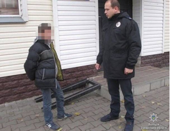 Полиция разыскала пропавшего школьника фото