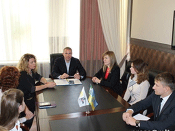 Зачем студенты к мэру ходили фото