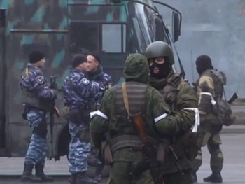 В Луганске отключили ТВ и мобильную связь фото