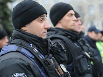 В Киеве в День достоинства и свободы порядок будут обеспечивать 2 тыс. правоохранителей фото