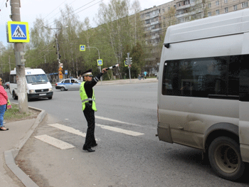 Полиция будет проверять перевозчиков фото