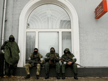 Разборки российских силовиков из Луганска перешли на оккупированную территорию ДНР - Тымчук фото