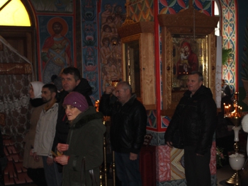 Собор Александра Невского отмечает храмовый праздник фото