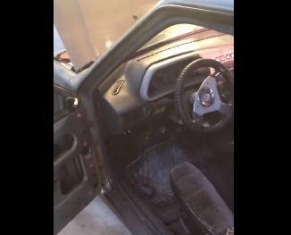 Это надо видеть: самая оригинальная система установки стеклоподъемников. Видео фото