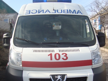 В центре города на пешеходном переходе сбили женщину фото