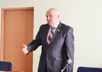 В Акимовке поселковый голова втайне назначил себе премию фото