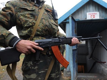 Стало известно, как боевики будут промывать мозги молодежи на Донбассе фото