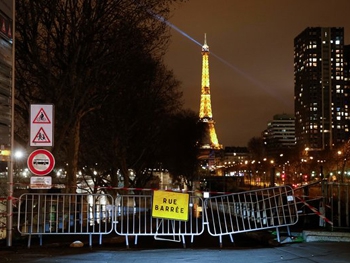 Наводнение в Париже: уровень воды продолжает подниматься фото