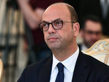 Глава ОБСЕ обсудит в Украине ситуацию на Донбассе фото