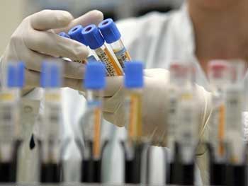 Ученые нашли способ уничтожить рак с помощью вирусов фото