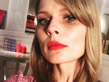 Ольга Фреймут отомстила поклонницам, назвавшим её старой и страшной фото