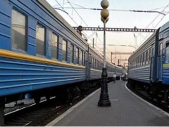 Укрзалізниця запускает полноценное питание в ночных поездах фото