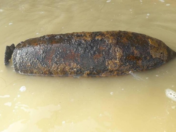 В Приазовском районе нашли бомбу времен Второй мировой войны фото