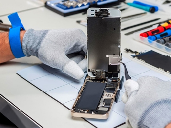 Названы смартфоны, которые ломаются чаще остальных фото