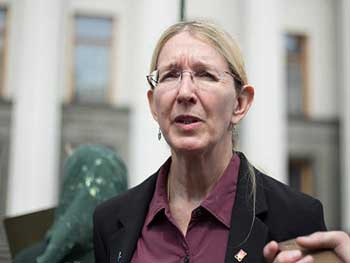 Супрун рассказала, как бороться с добровольными взносами в больницах фото