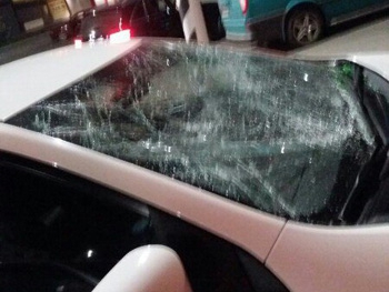 Возле Бруснички голый мужчина разбил две иномарки (фото, видео) фото