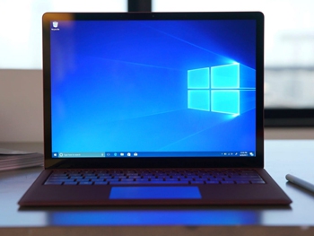 Выключить компьютер на Windows 10 без установки обновлений стало невозможно фото