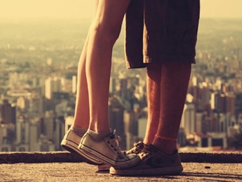 Ученые выяснили, как рост человека влияет на отношения фото