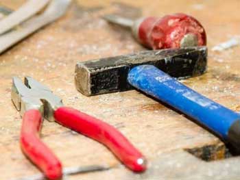 Пытали плоскогубцами, пока не потерял сознание: на Харьковщине похитили подростка фото