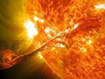 В начале июня Землю накроет пятидневная магнитная буря фото