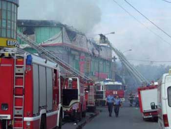 В России прогремел взрыв в ТЦ: обожженные дети кричали от боли  фото