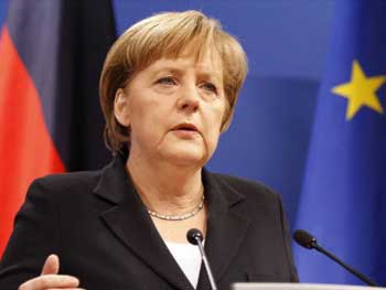 Меркель назвала невозможным возврат России в G8 фото