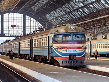 Изменились дни следования популярной летней электрички фото