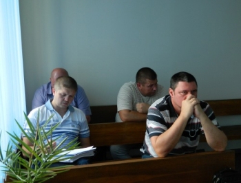 Налоговиков, которые требовали треть миллиона взятки, отпустили без наказания фото