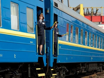 В выходные через Мелитополь пустят еще один поезд фото