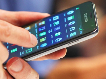 Наши студенты - разработчики полезных мобильных приложений фото