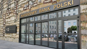 Польские банки для украинцев фото