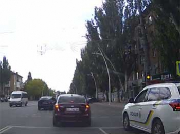 Мелитопольские водители возмущены бездействием полиции  фото