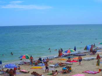 Как Ин и Ян - Мелитополь накрыла гроза, а в Кирилловке солнце  фото