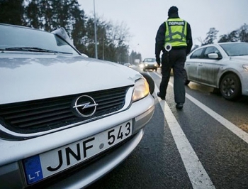 В области собираются временно регистрировать автомобили с еврономерами фото