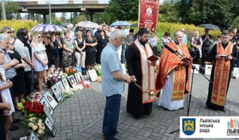 Шестнадцатая годовщина Скниловской трагедии: родственникам погибших дадут по две тысячи фото