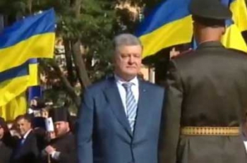 Порошенко извинился за свое обещание быстро закончить войну на Донбассе фото